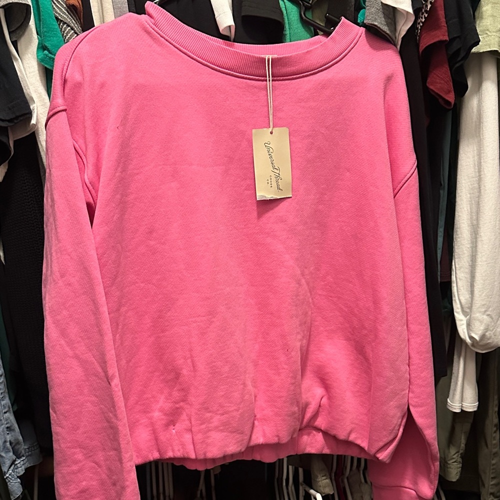 Universal Thread Pink Crew Neck Sweater